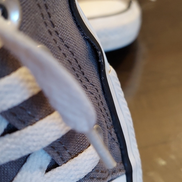 Converse Chuck Taylor All Star Low Top Sneaker - Picture 6 of 9